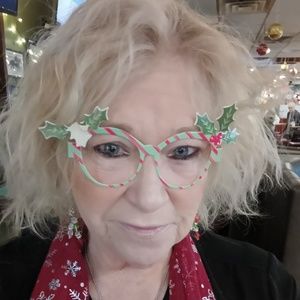 Meet your Posher, Karen